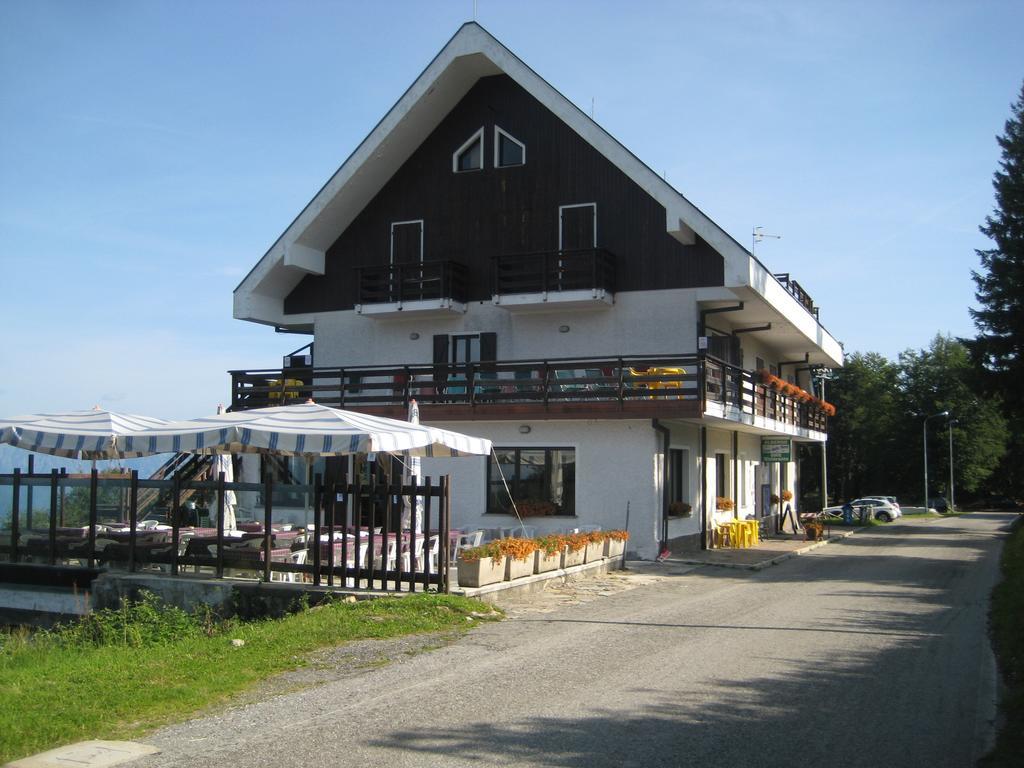 Albergo Casa Della Neve Stresa Exterior photo