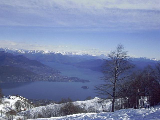 Albergo Casa Della Neve Stresa Exterior photo