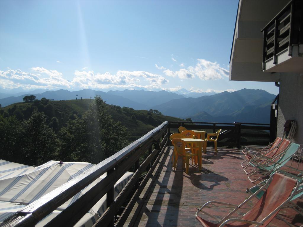 Albergo Casa Della Neve Stresa Exterior photo