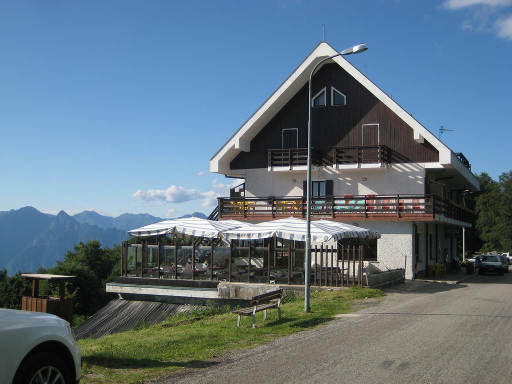 Albergo Casa Della Neve Stresa Exterior photo